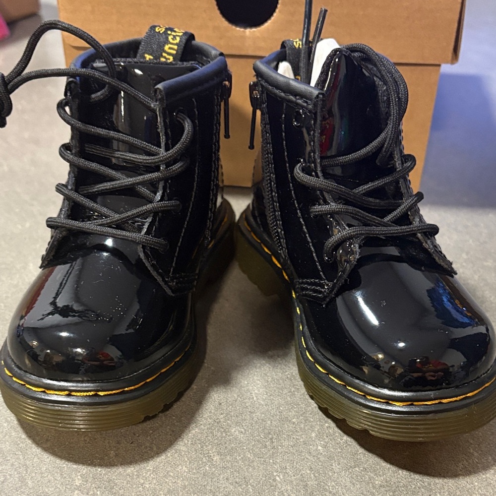 Dr. Martens Shiny Black Kids Boots
